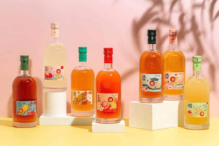 Fruit wines, made from fermented fruits like berries, apples, and citrus, provide several advantages